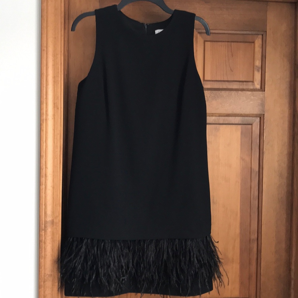 Formal black sleeveless dress